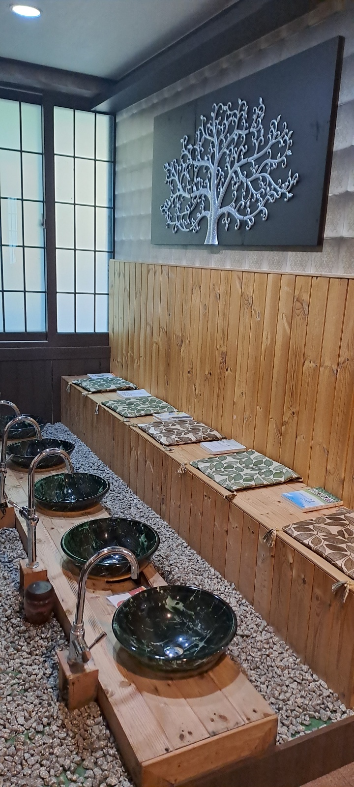 경주신라전통테라피 남/여 관리사님 구인합니다